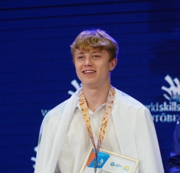 Описание изображения 2